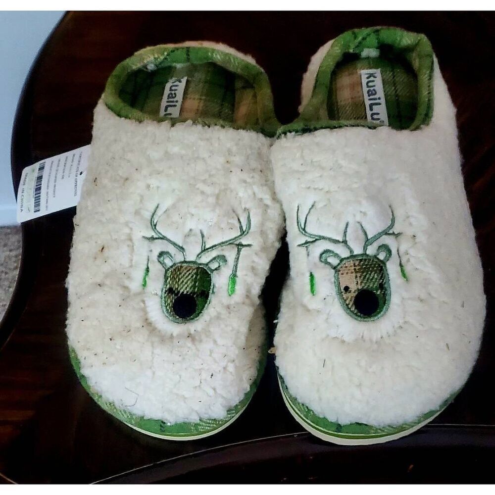 NWT UNISEX KUAILU SLIPPERS